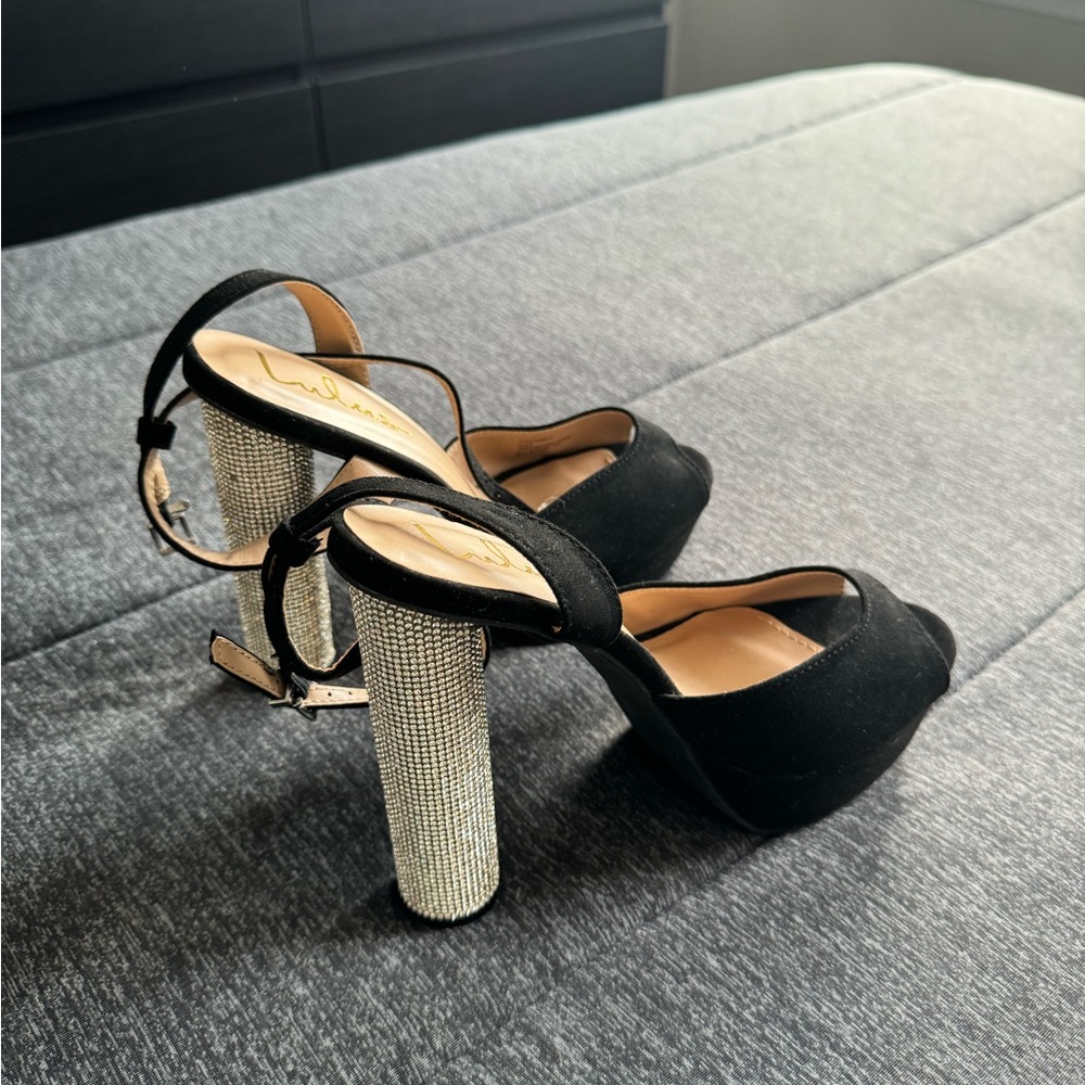 Lulus platform heels
